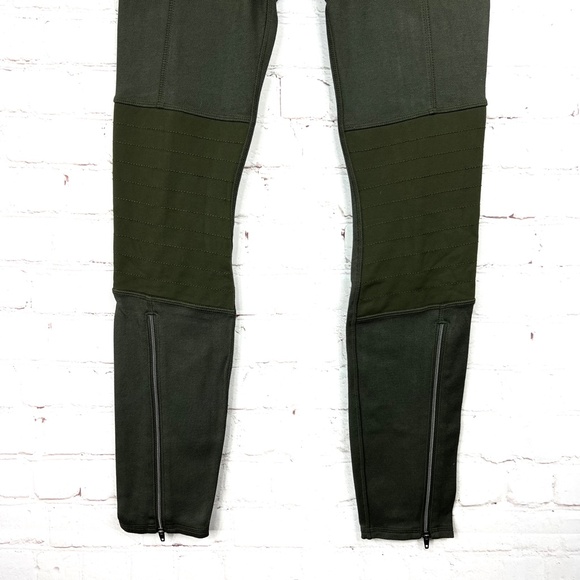 |•ATHLETA•| Moto Style Activewear Athletic Workout Pants - Picture 6 of 16